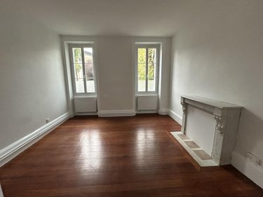 Location appartement Bourg-en-Bresse 01000 Ain 74 m2 3 pièces 700 euros