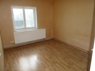 Fonds et murs commerciaux a vendre Proville 59267 Nord 863 m2  450000 euros