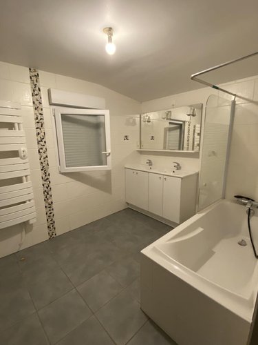 Location maison La Motte 22600 Côtes-d'Armor 124 m2 4 pièces 940 euros