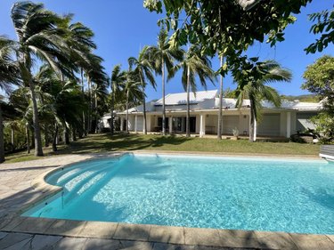 Maison a vendre Saint-Denis 97400 Réunion 225 m2 8 pièces 992750 euros