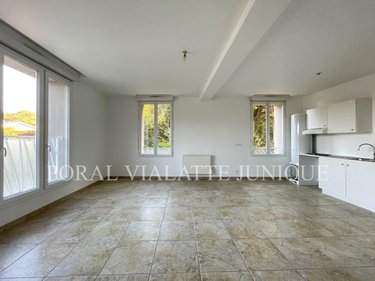 Appartement a vendre Ambérieu-en-Bugey 01500 Ain 63 m2 3 pièces 150000 euros