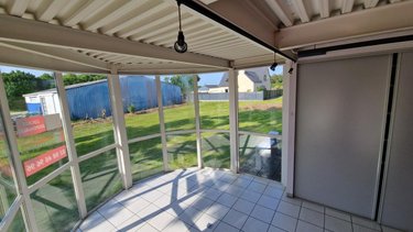 Fonds et murs commerciaux a vendre Plourin-lès-Morlaix 29600 Finistère 1094 m2  514050 euros