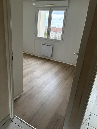 Location appartement Reims 51100 Marne 56 m2 2 pièces 715 euros