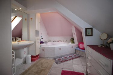 Maison a vendre Ormesson-sur-Marne 94490 Val-de-Marne 200 m2 6 pièces 879750 euros