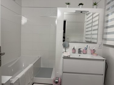 Immeuble a vendre Cholet 49300 Maine-et-Loire 409 m2  466800 euros