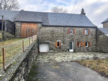 Maison a vendre Les Ternes 15100 Cantal 80 m2  106000 euros