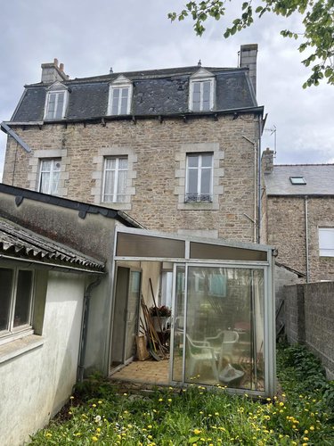 Maison a vendre Guingamp 22200 Côtes-d'Armor 243 m2 10 pièces 199424 euros