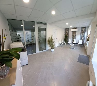 Fonds et murs commerciaux a vendre Blancs Coteaux 51130 Marne 43 m2  120000 euros