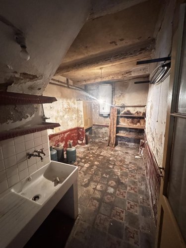 Maison a vendre Nyons 26110 Drôme 129 m2 9 pièces 70000 euros