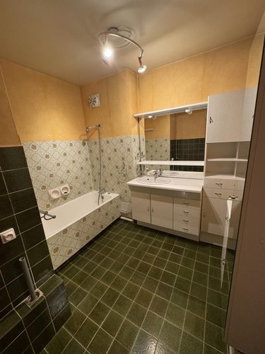 Appartement a vendre Bihorel 76420 Seine-Maritime 80 m2  84000 euros