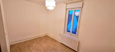 Location maison Camon 80450 Somme 64 m2  700 euros