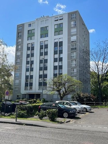 Appartement a vendre Clermont-Ferrand 63000 Puy-de-Dôme 80 m2 5 pièces 89680 euros