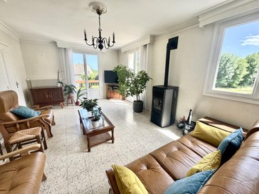 Maison a vendre Les Bessons 48200 Lozère 164 m2 12 pièces 222000 euros
