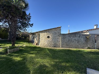 Maison a vendre La Flotte 17630 Charente-Maritime 340 m2 12 pièces 2176900 euros