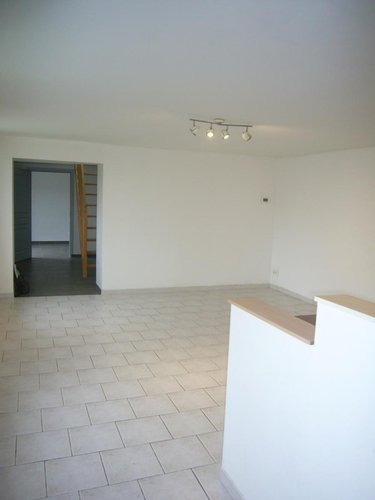 Location maison Sailly-lez-Cambrai 59554 Nord 96 m2 3 pièces 690 euros