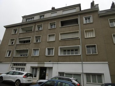 Appartement a vendre Vire-Normandie 14500 Calvados 65 m2 3 pièces 90950 euros