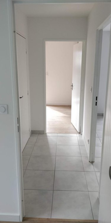 Location appartement Dol-de-Bretagne 35120 Ille-et-Vilaine 61 m2 3 pièces 780 euros