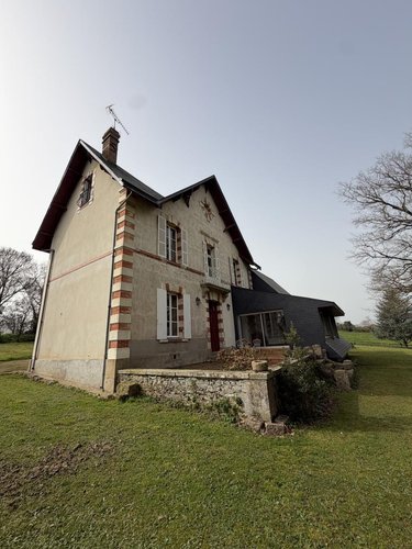 Maison a vendre Montrevault-sur-Èvre 49110 Maine-et-Loire 250 m2 9 pièces 354900 euros