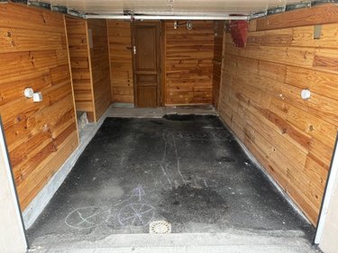 Location garage et parking Laval 53000 Mayenne 9 m2  55 euros