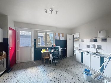 Immeuble a vendre Plouhinec 56680 Morbihan 372 m2  602320 euros