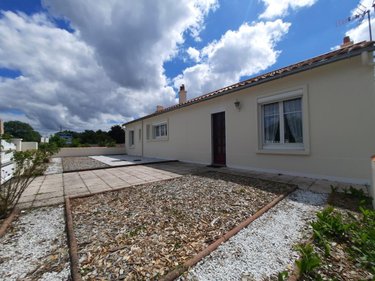 Maison a vendre Challans 85300 Vendée 90 m2 3 pièces 215800 euros