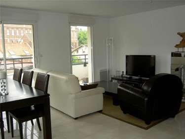 Location appartement La Bassée 59480 Nord 88 m2  900 euros