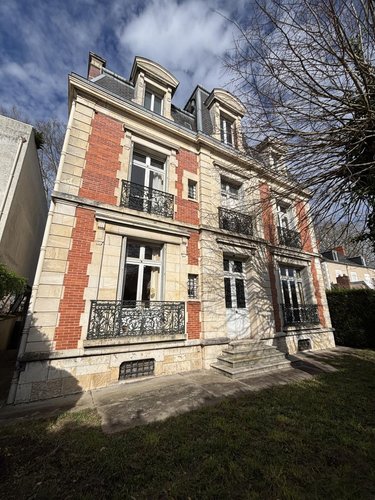 Maison a vendre Bourges 18000 Cher 345 m2 13 pièces 440000 euros