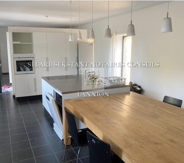 Maison a vendre Lannion 22300 Côtes-d'Armor 240 m2 7 pièces 559999 euros