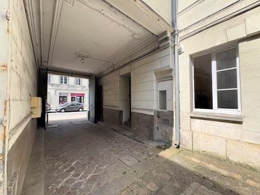 Immeuble a vendre Saumur 49400 Maine-et-Loire 661 m2  699800 euros