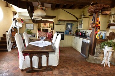Maison a vendre Le Genest-Saint-Isle 53940 Mayenne 177 m2 8 pièces 395200 euros