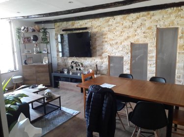 Location appartement Saint-Amour 39160 Jura 68 m2 3 pièces 640 euros