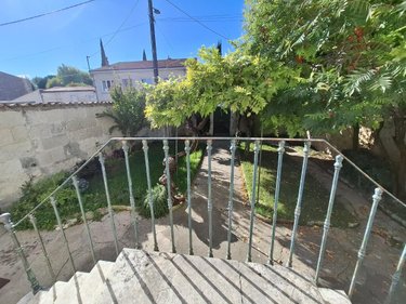 Maison a vendre Saintes 17100 Charente-Maritime 92 m2 4 pièces 236070 euros