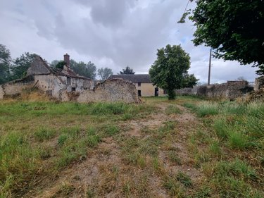 Maison a vendre Courtempierre 45490 Loiret 300 m2  55000 euros