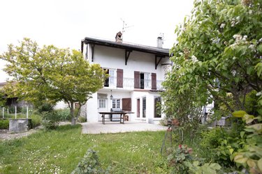 Maison a vendre Challex 01630 Ain 368 m2 8 pièces 575000 euros