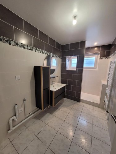 Location maison Elbeuf 76500 Seine-Maritime 98 m2  1100 euros