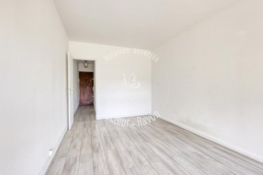 Appartement a vendre Le Chesnay-Rocquencourt 78150 Yvelines 74 m2 4 pièces 345000 euros