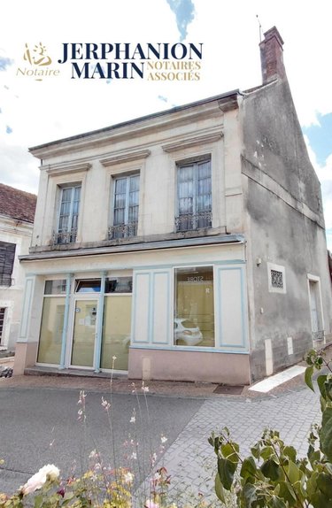 Immeuble a vendre Mamers 72600 Sarthe 92 m2  79715 euros