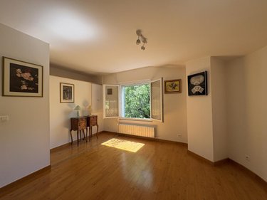 Maison a vendre Saint-Michel-l'Observatoire 04870 Alpes-de-Haute-Provence 225 m2 9 pièces 549000 euros