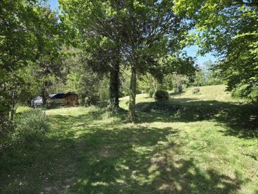 Terrains de loisirs bois etangs a vendre La Roche-Neuville 53200 Mayenne 31445 m2  95700 euros