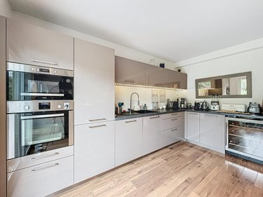 Maison a vendre Divonne-les-Bains 01220 Ain 207 m2 6 pièces 1380000 euros