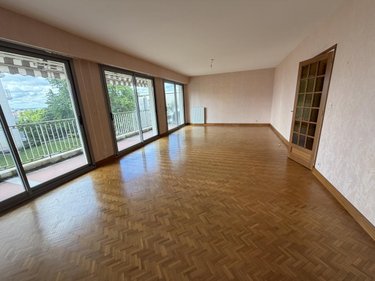 Appartement a vendre Cholet 49300 Maine-et-Loire 105 m2 5 pièces 147000 euros