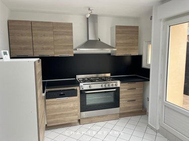 Location maison Cherbourg-en-Cotentin 50100 Manche 79 m2 4 pièces 950 euros