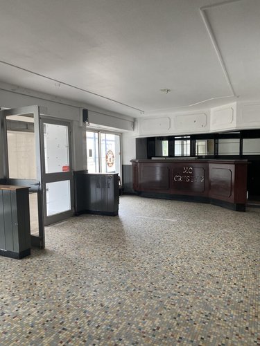 Fonds et murs commerciaux a vendre Aizenay 85190 Vendée 160 m2  125600 euros