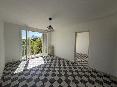Location appartement Bourg-Saint-Andéol 07700 Ardèche 78 m2 4 pièces 675 euros