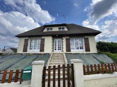 Maison a vendre Marolles-les-Braults 72260 Sarthe 137 m2 7 pièces 141660 euros