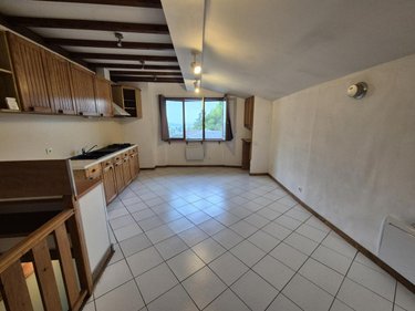 Location appartement Ambutrix 01500 Ain 36 m2 2 pièces 560 euros