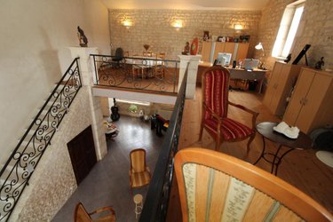 Maison a vendre Saintes 17100 Charente-Maritime 405 m2 11 pièces 592800 euros