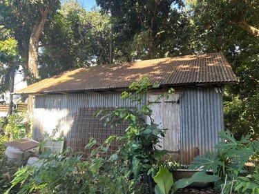 Terrain a batir a vendre Saint-Louis 97450 Réunion 1198 m2  181500 euros