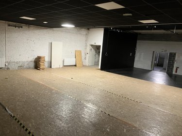 Location fonds et murs commerciaux Lille 59000 Nord 600 m2  3000 euros
