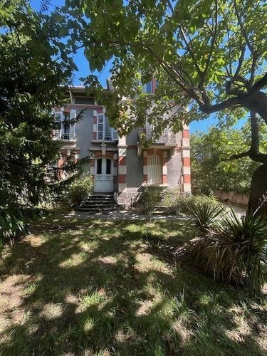 Maison a vendre Vertaizon 63910 Puy-de-Dôme 160 m2 9 pièces 290000 euros